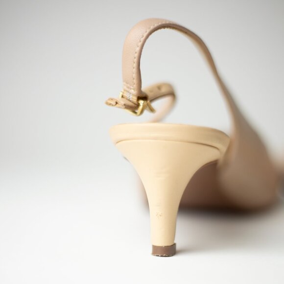 Nude Leather Pumps Kitten Heel size 8 Trotters Keely
